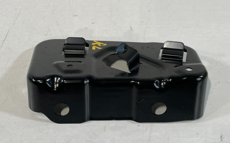 Load image into Gallery viewer, 2022 - 2025 HONDA CIVIC REAR LEFT DRIVER SIDE BUMPER STAY SIDE BRACKET # 94240

