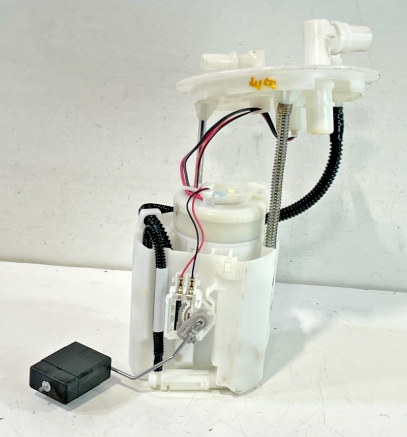 Load image into Gallery viewer, 2022 - 2025 HONDA CIVIC FUEL GAS PUMP SENDING UNIT ASSEMBLY 292100-9570 # 102522
