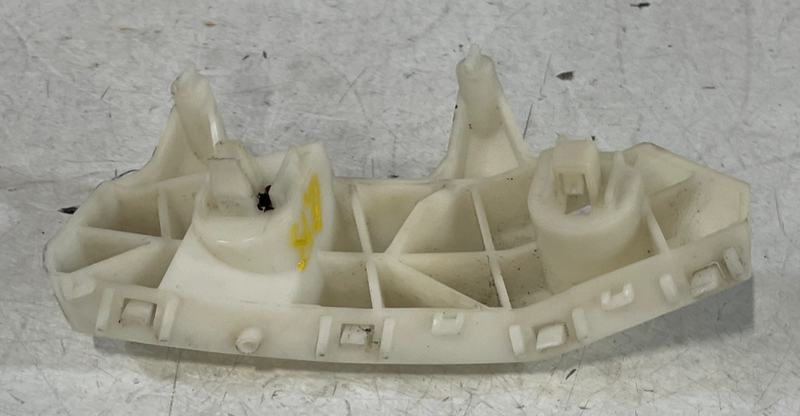 Load image into Gallery viewer, 09-17 INFINITI FX35 FX37 FX50 QX70 FRONT LEFT SIDE BUMPER OUTER BRACKET # 97156
