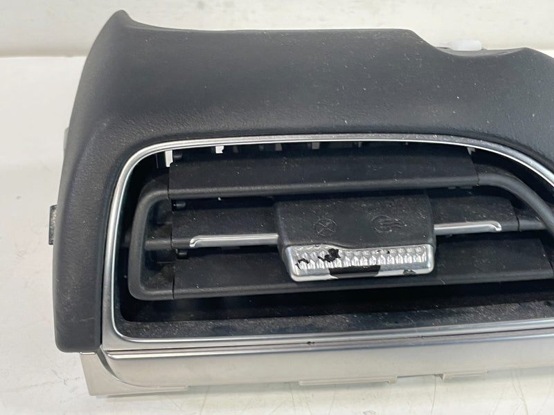 Load image into Gallery viewer, 20-22 PALISADE FRONT LEFT DASH AC AIR VENT GRILLE MOLDING W/ TRIM COVER # 102121
