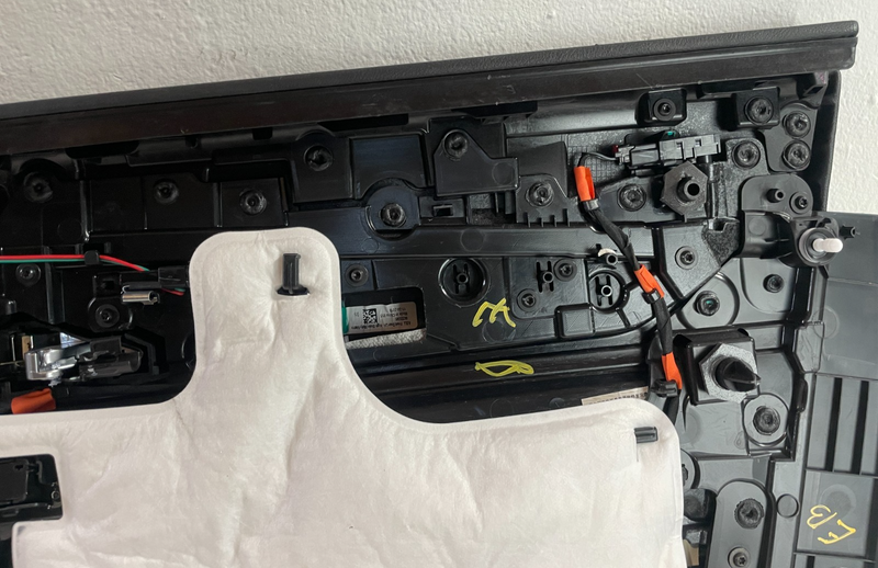 Load image into Gallery viewer, 2020 - 2024 CADILLAC CT5 FRONT LEFT DRIVER SIDE DOOR COVER TRIM PANEL # 104986
