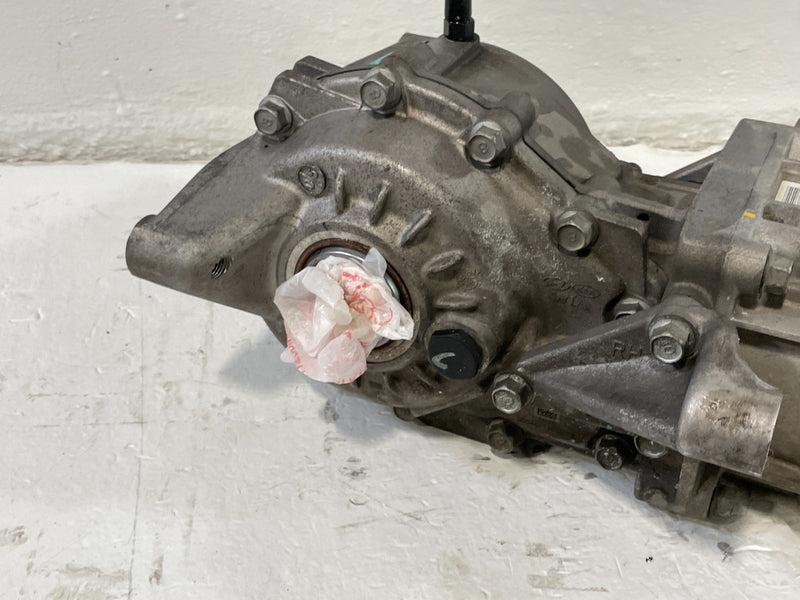 Load image into Gallery viewer, 2021-2025 HYUNDAI SANTA FE AWD REAR AXLE CARRIER DIFFERENTIAL ASSEMBLY # 102001
