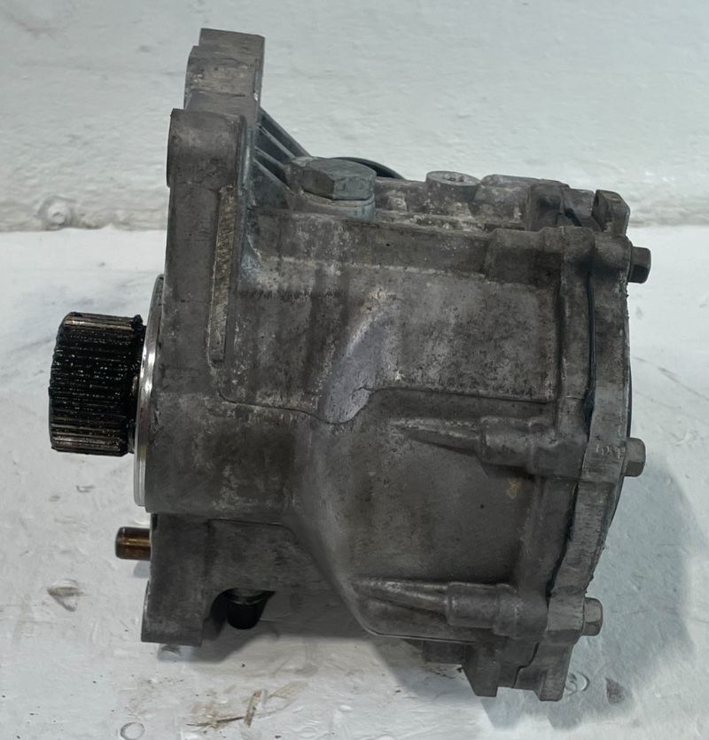 Load image into Gallery viewer, 20 - 24 HYUNDAI PALISADE 3.8L AWD AUTO TRANSMISSION TRANSFER CASE ASSY # 103118
