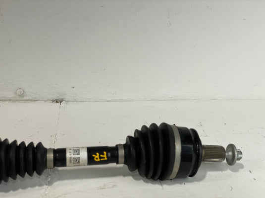 2017 - 2019 INFINITI QX30 AWD FRONT RIGHT PASSENGER SIDE AXLE SHAFT OEM