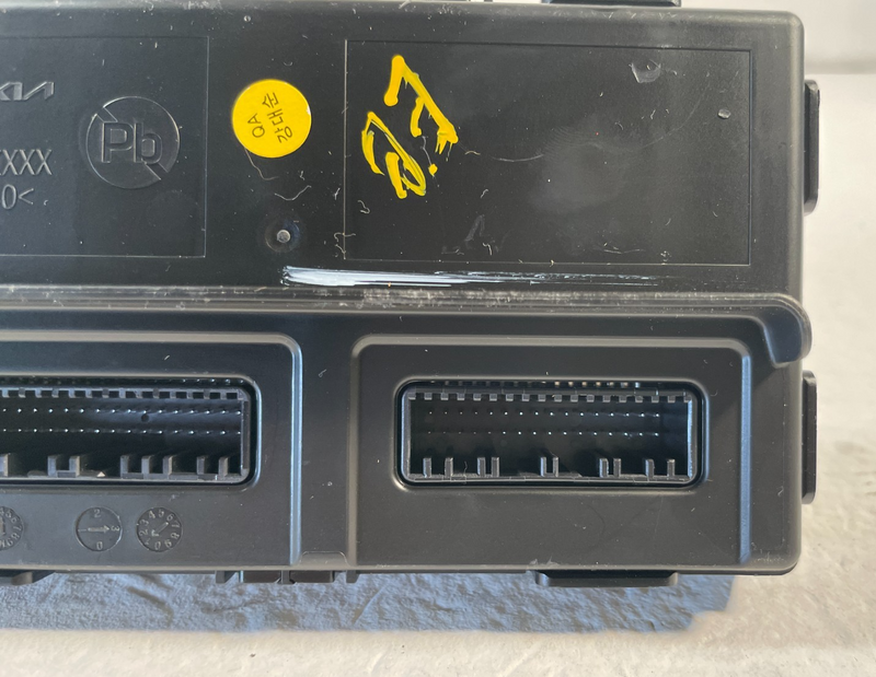 Load image into Gallery viewer, 2023-2024 KIA SPORTAGE HVAC AC HEATER COMPUTER CONTROL MODULE UNIT 2.5L # 106589
