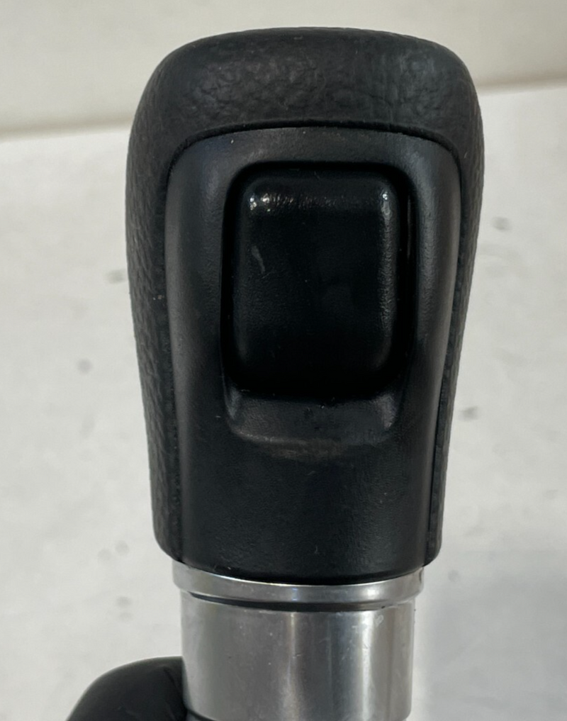 Load image into Gallery viewer, 22-24 HONDA CIVIC AUTOMATIC TRANSMISSION GEAR SHIFTER KNOB W/ BOOT COVER #96594
