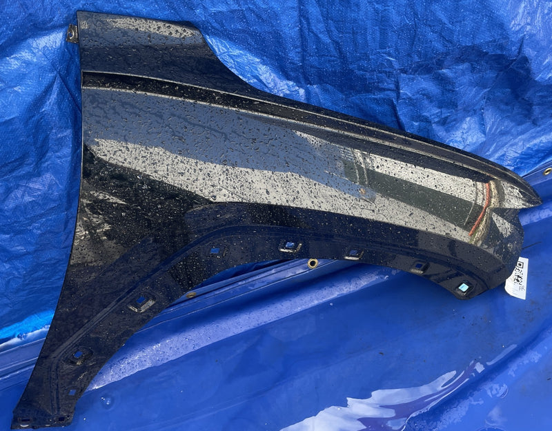 Load image into Gallery viewer, 2022-2025 HYUNDAI TUCSON FRONT RIGHT SIDE FENDER ASSEMBLY BLACK (S3B) # 105989
