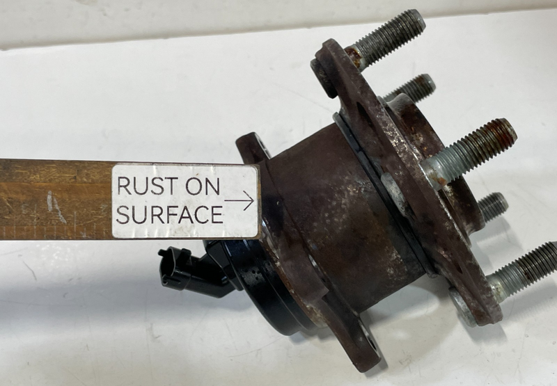 Load image into Gallery viewer, 2020 - 2025 HYUNDAI ELANTRA VENUE REAR LEFT OR RIGHT WHEEL BEARING HUB # 101822

