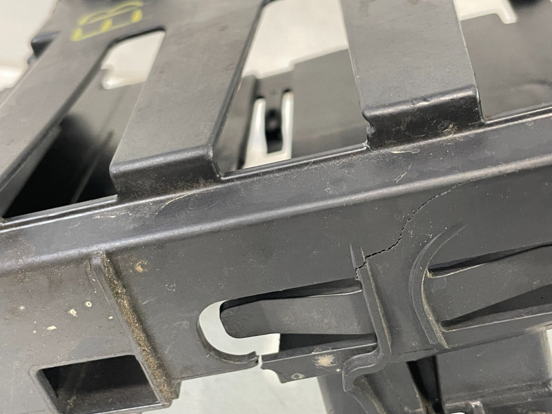 Load image into Gallery viewer, 19-20 BMW 330i 330i xDrive INTEGRATED POWER SUPPLY MODULE HOLDER BRACKET #98425D
