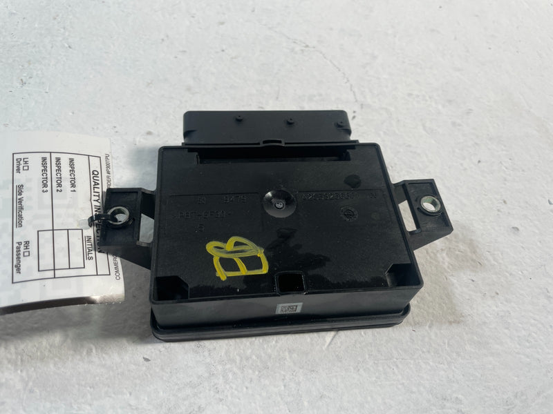 Load image into Gallery viewer, 23-25 ACURA INTEGRA ELECTRIC PARKING BRAKE CONTROL MODULE UNIT EVP 1.5L # 106707
