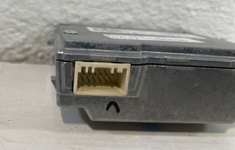 Load image into Gallery viewer, 2021-2023 HYUNDAI ELANTRA WINDSHIELD LANE KEEP ASSIST CAMERA MODULE # 104638
