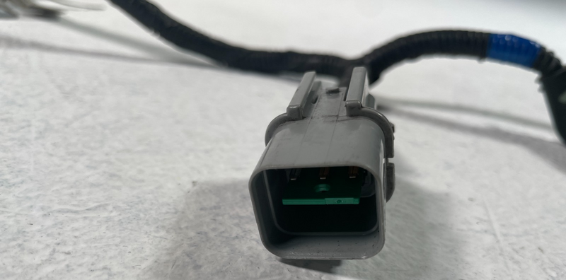 Load image into Gallery viewer, 2022-2025 HYUNDAI TUCSON AWD REAR DIFFERENTIAL AXLE CARRIER WIRE HARNESS #105925
