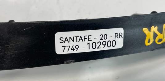 2019-2020 HYUNDAI SANTA FE REAR BUMPER RIGHT SIDE UPPER SUPPORT BRACKET