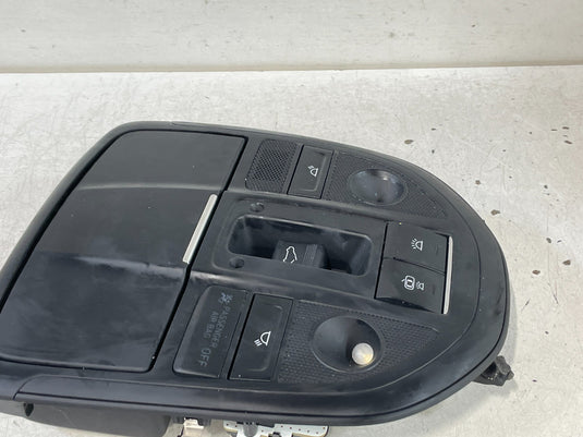 2019-2024 GENESIS G70 ROOF OVERHEAD CONSOLE DOME READING LIGHT W/ SWITCH