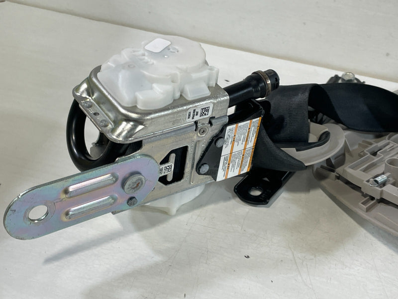 Load image into Gallery viewer, 2022-2025 HONDA CIVIC FRONT RIGHT SIDE SEAT BELT RETRACTOR W/ TENSIONER # 94906
