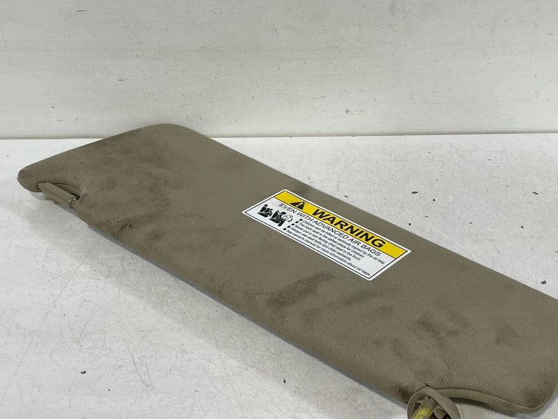 Load image into Gallery viewer, 2017 - 2020 ACURA MDX FRONT RIGHT PASSENGER SIDE SUNVISOR SUN VISOR # 97041B
