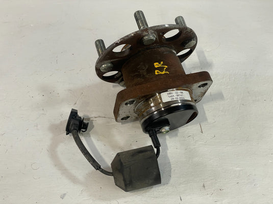 2019-2022 HONDA HR-V REAR RIGHT OR LEFT SIDE WHEEL BEARING HUB W/ WIRE