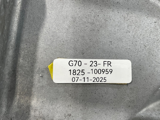 2019-2023 GENESIS G70 FRONT RIGHT SIDE ENGINE MOUNT SUPPORT BRACKET 2.0L