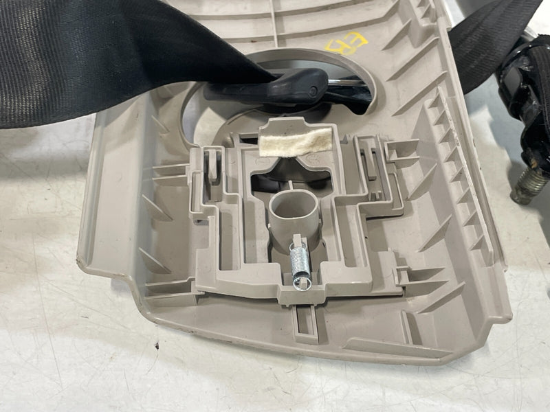 Load image into Gallery viewer, 2022-2025 HONDA CIVIC FRONT RIGHT SIDE SEAT BELT RETRACTOR W/ TENSIONER # 94906
