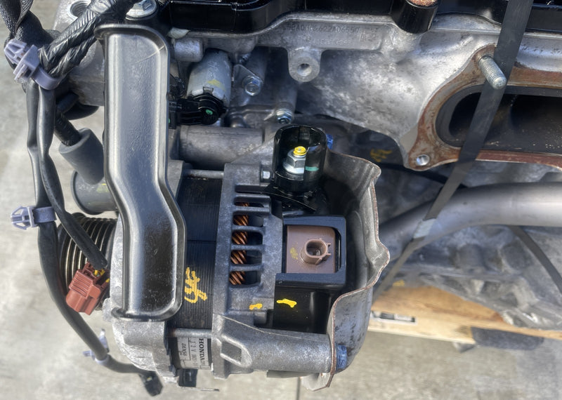 Load image into Gallery viewer, HONDA HRV HR-V 2.0L FWD ENGINE MOTOR ASSEMBLY AUTO 37K MILES 2023-2025 # 106438
