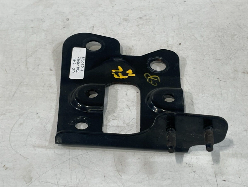 Load image into Gallery viewer, 14-23 INFINITI Q50, 17-22 Q60 LEFT SIDE HOOD LATCH LOCK SUPPORT BRACKET # 91912
