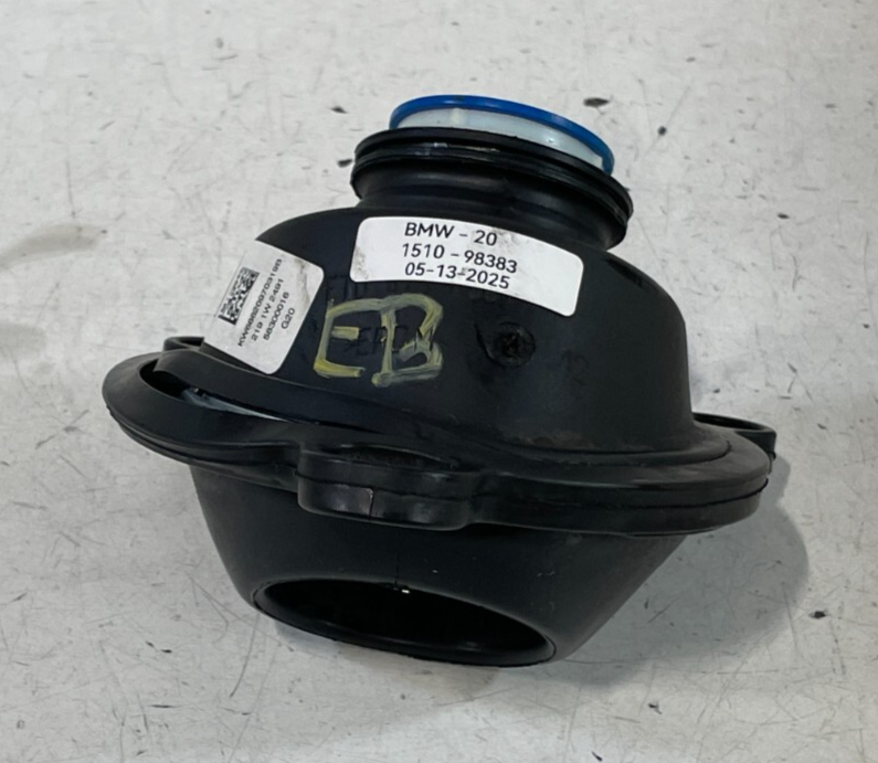 Load image into Gallery viewer, 19-24 BMW 330i 330e STEERING COLUMN INTERMEDIATE SHAFT BOOT COVER SEAL # 98383
