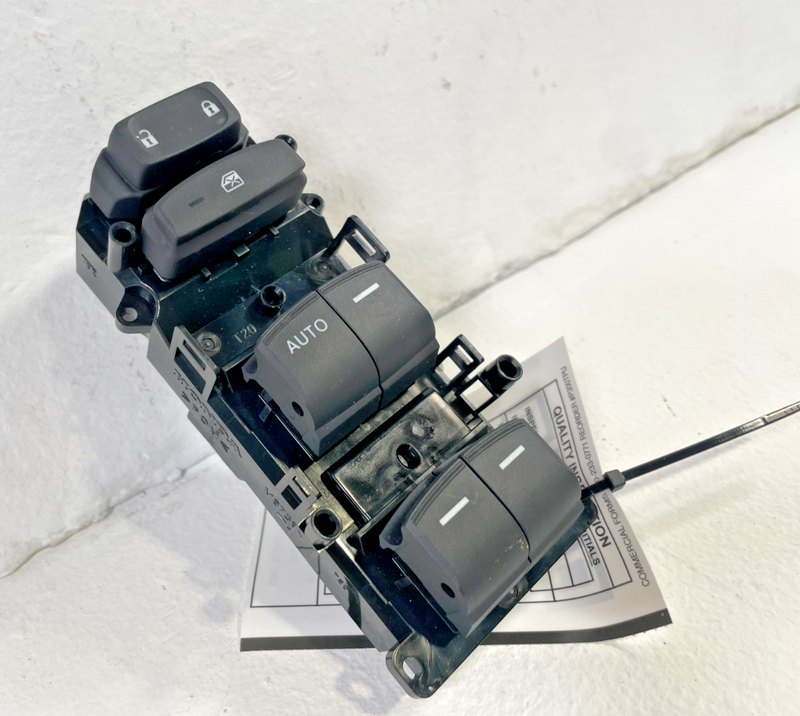 Load image into Gallery viewer, 2023 - 2025 HONDA HR-V FRONT LEFT MASTER POWER DOOR WINDOW SWITCH 2.0L # 105430
