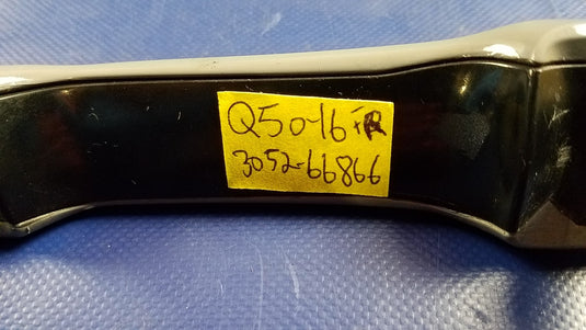INFINITI Q50 FRONT RIGHT PASSENGER OUTSIDE EXTERIOR DOOR HANDLE GRAY