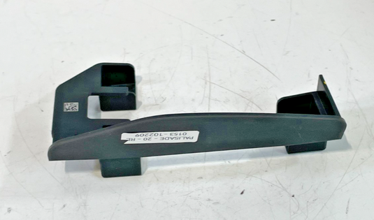 20-22 HYUNDAI PALISADE REAR LEFT BLIND SPOT RADAR SENSOR MODULE BRACKET