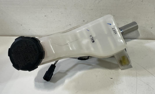 2021-2025 HYUNDAI SANTA FE BRAKE BOOSTER MASTER CYLINDER RESERVOIR 2.5L