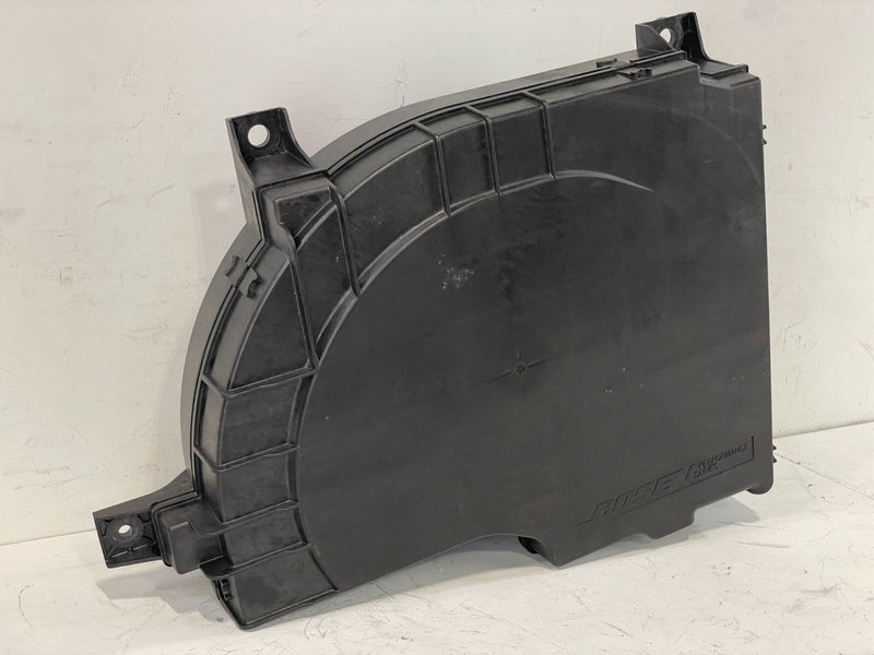 Load image into Gallery viewer, ⭐⭐OEM 19-23 INFINITI QX50 BOSE SUBWOOFER AUDIO SPEAKER BASS BOX 28170-5NZ2A⭐⭐
