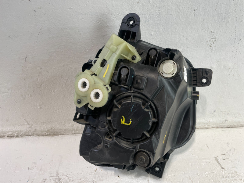 Load image into Gallery viewer, 2022-2024 HYUNDAI TUCSON FRONT LEFT SIDE LED HEADLIGHT HEADLAMP # IG19-HDU1114
