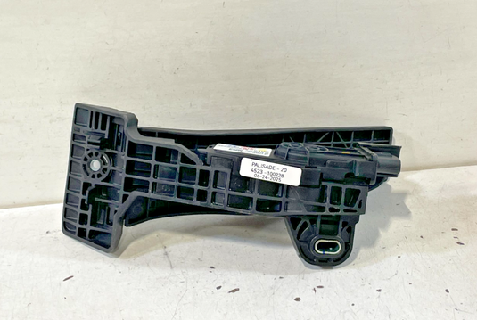 HYUNDAI PALISADE SANTA FE GAS PEDAL ACCELERATOR THROTTLE TRAVEL SENSOR