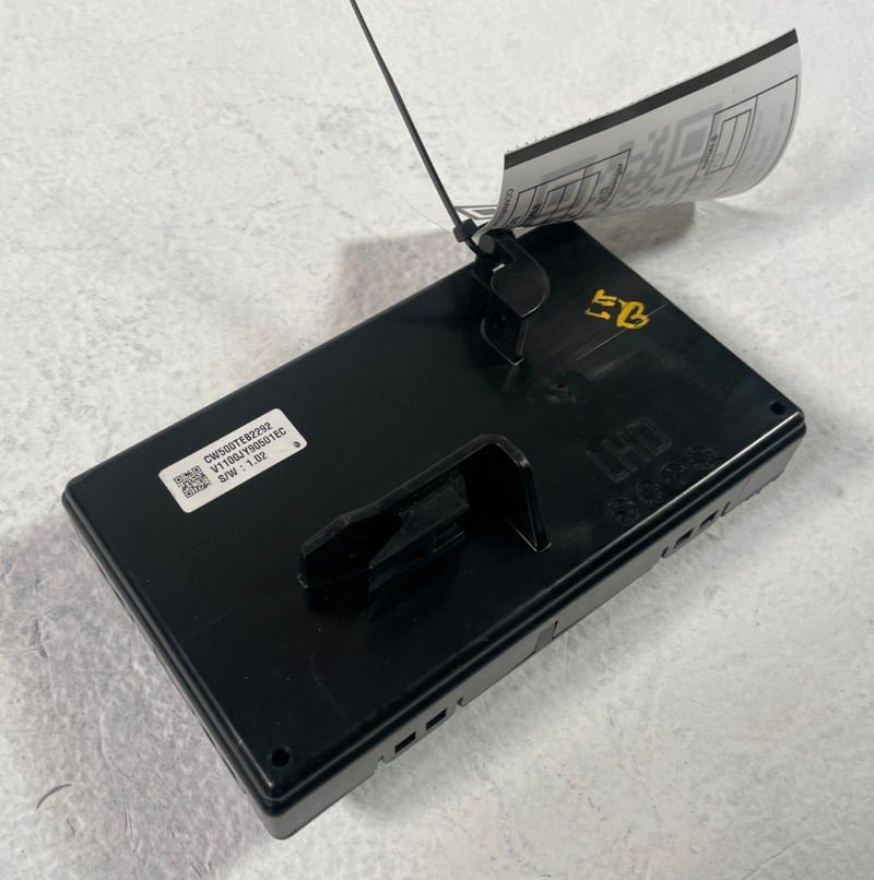 Load image into Gallery viewer, 2025 HYUNDAI TUCSON CCU BODY CONTROL MODULE UNIT 2.5L 97255-CW500 # 105935
