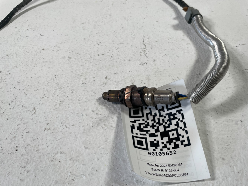 Load image into Gallery viewer, 2020 - 2025 BMW G82 M4 M3 M2 DOWNSTREAM LAMBDA O2 OXYGEN SENSOR 3.0L # 105652
