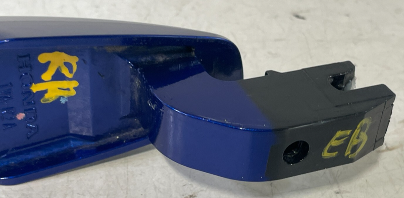 Load image into Gallery viewer, 18-22 HONDA ACCORD REAR RIGHT SIDE OUTER EXTERIOR DOOR HANDLE BLUE B575P # 92467
