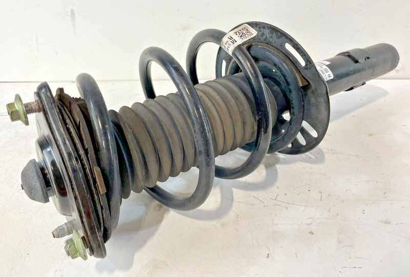 Load image into Gallery viewer, 2018-2021 HONDA ACCORD FWD FRONT RIGHT SIDE SHOCK STRUT SPRING ABSORBER # 82316

