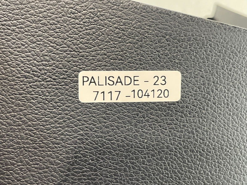 Load image into Gallery viewer, 23-25 HYUNDAI PALISADE REAR CENTER CONSOLE AIR VENT GRILLE PANEL ASSEMBLY 104120
