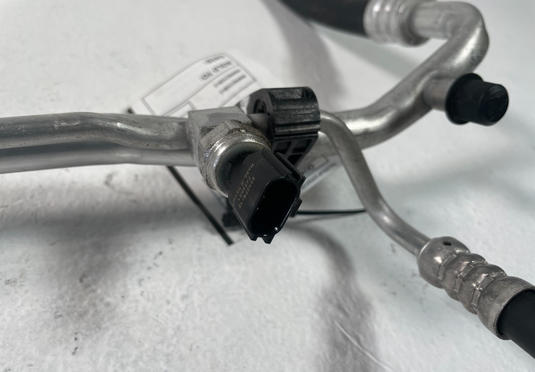 22-25 HYUNDAI TUCSON AC AIR CONDITIONING SUCTION & LIQUID LINE HOSE TUBE