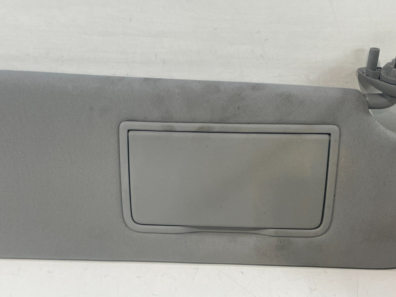 Load image into Gallery viewer, 17-20 ACURA MDX FRONT RIGHT PASSENGER SIDE INTERIOR SUNVISOR SUN VISOR # 102723

