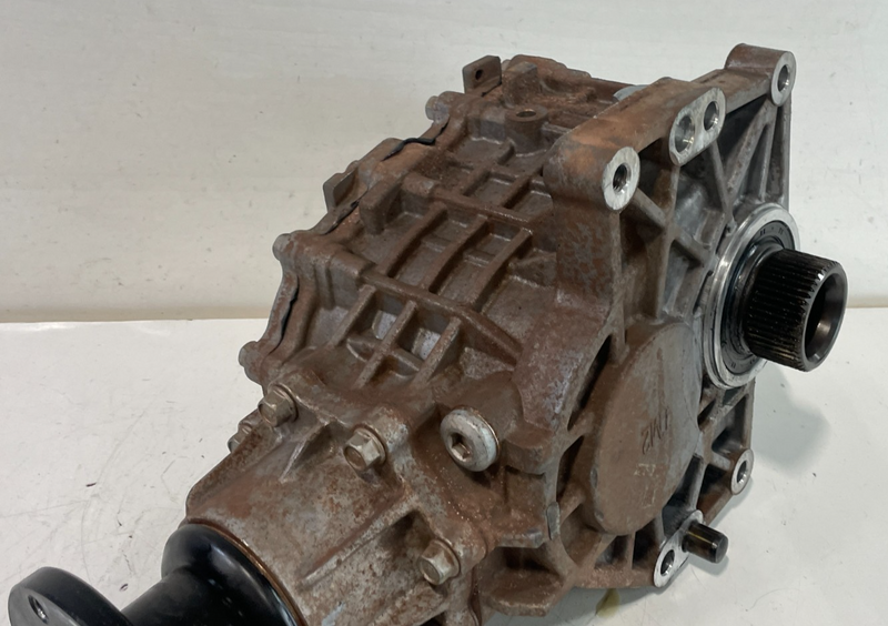 Load image into Gallery viewer, 20-23 HYUNDAI PALISADE AWD AUTOMATIC TRANSMISSION TRANSFER CASE ASSEMBLY #103397

