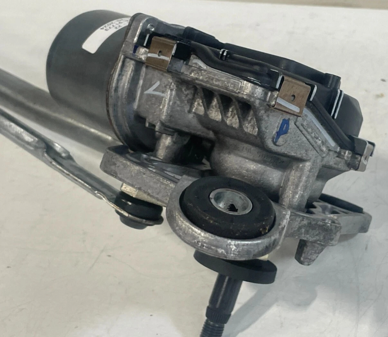 Load image into Gallery viewer, 22-25 HONDA CIVIC FRONT WINDSHIELD WIPER TRANSMISSION LINKAGE W/ MOTOR # 91773
