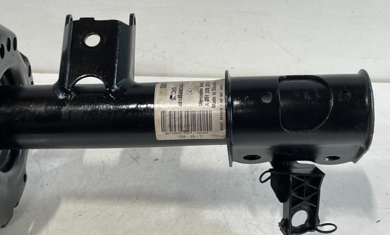 Load image into Gallery viewer, 2017-2019 INFINITI QX30 FWD FRONT LEFT SIDE SHOCK STRUT SPRING ABSORBER # 95341

