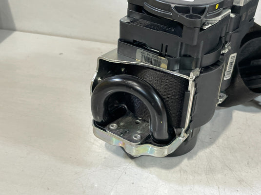 2019-2024 BMW 330i 330e FRONT RIGHT PASSENGER SIDE SEAT BELT RETRACTOR