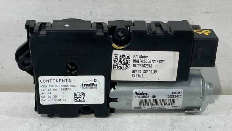 Load image into Gallery viewer, 2019 - 2023 INFINITI QX50 SUNROOF SUN ROOF MOON ROOF MOTOR 2.0L # 98791
