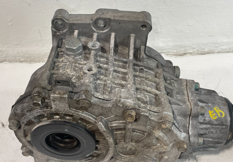 Load image into Gallery viewer, 20 - 24 HYUNDAI PALISADE 3.8L AWD AUTO TRANSMISSION TRANSFER CASE ASSY # 103118
