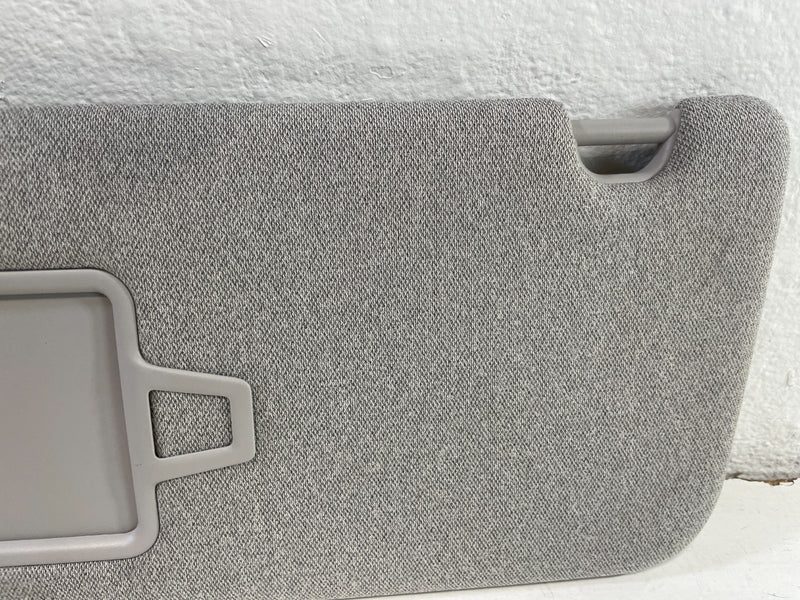 Load image into Gallery viewer, 2020-2023 HYUNDAI PALISADE FRONT LEFT DRIVER SIDE SUNVISOR SUN VISOR # 105163
