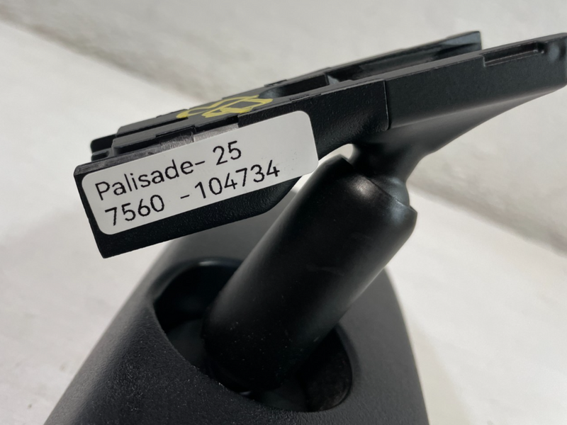 Load image into Gallery viewer, 2016 - 2022 HYUNDAI PALISADE TUCSON ELANTRA INTERIOR REAR VIEW MIRROR # 104734
