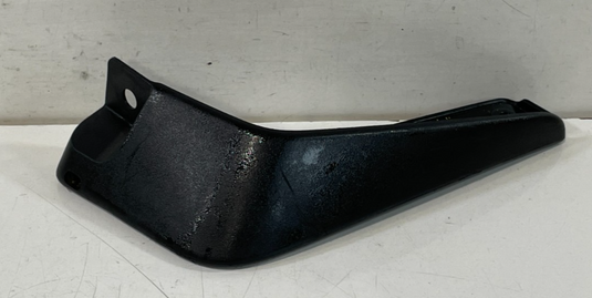 20-22 HYUNDAI PALISADE REAR RIGHT PASSENGER SIDE MUD SPLASH FLAP GUARD