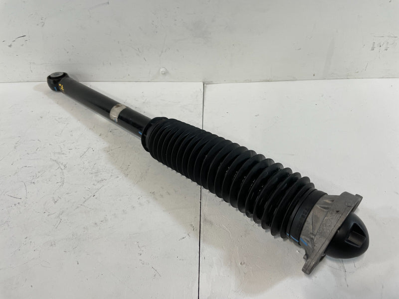 Load image into Gallery viewer, ⭐⭐ 2022 - 2023 HONDA CIVIC FWD REAR LEFT DRIVER SIDE SHOCK STRUT ABSORBER ⭐⭐
